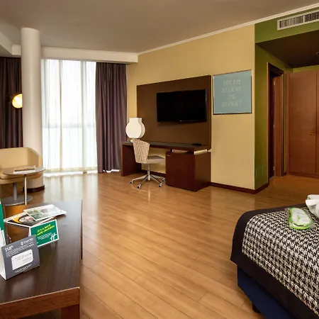 Holiday Inn Turin Corso Francia By Ihg-3